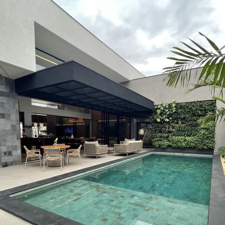 Private Pool Houses
